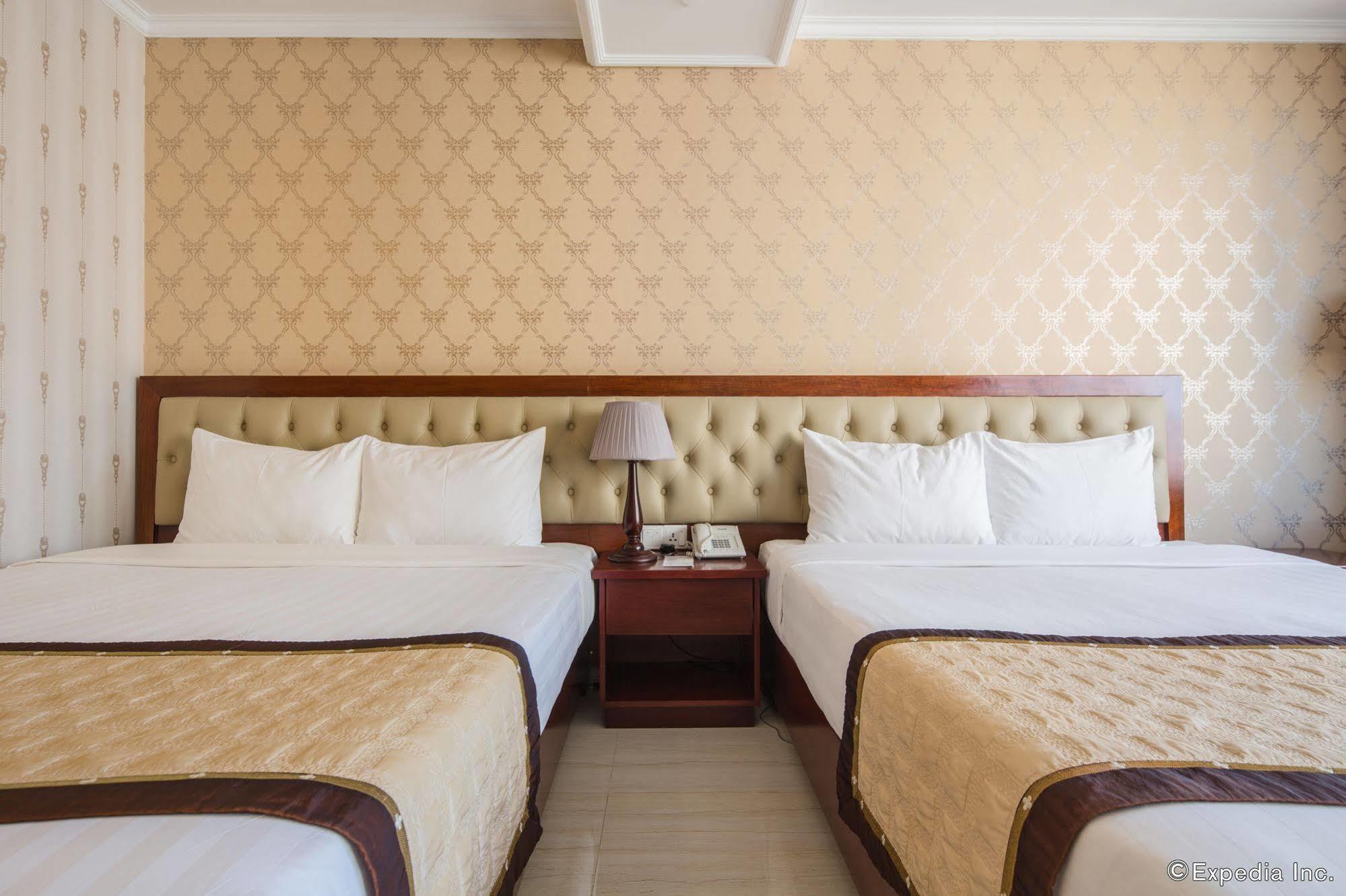 Bon Ami Hotel - Thien Xuan Hotel Ho Chi Minh City Exterior photo
